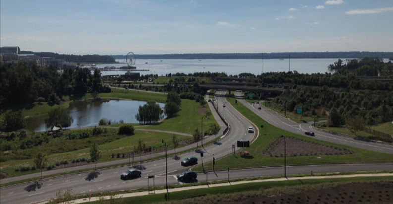 Junkman Removal & Disposal Services truck providing junk removal in Largo, Maryland – residential, commercial, estate, and construction cleanouts.