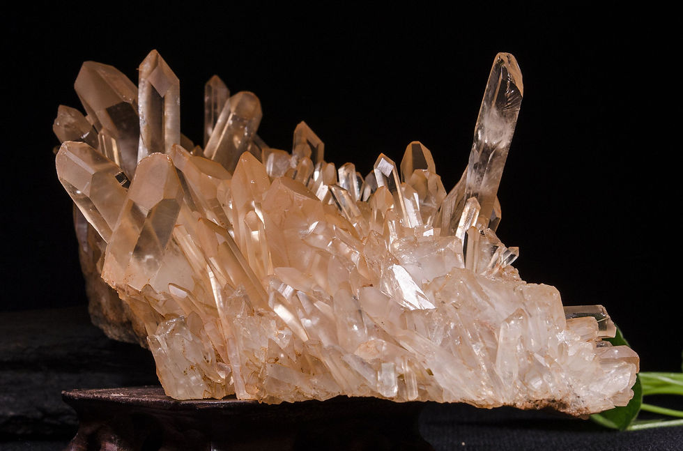 Robert's Minerals Crystals Healing