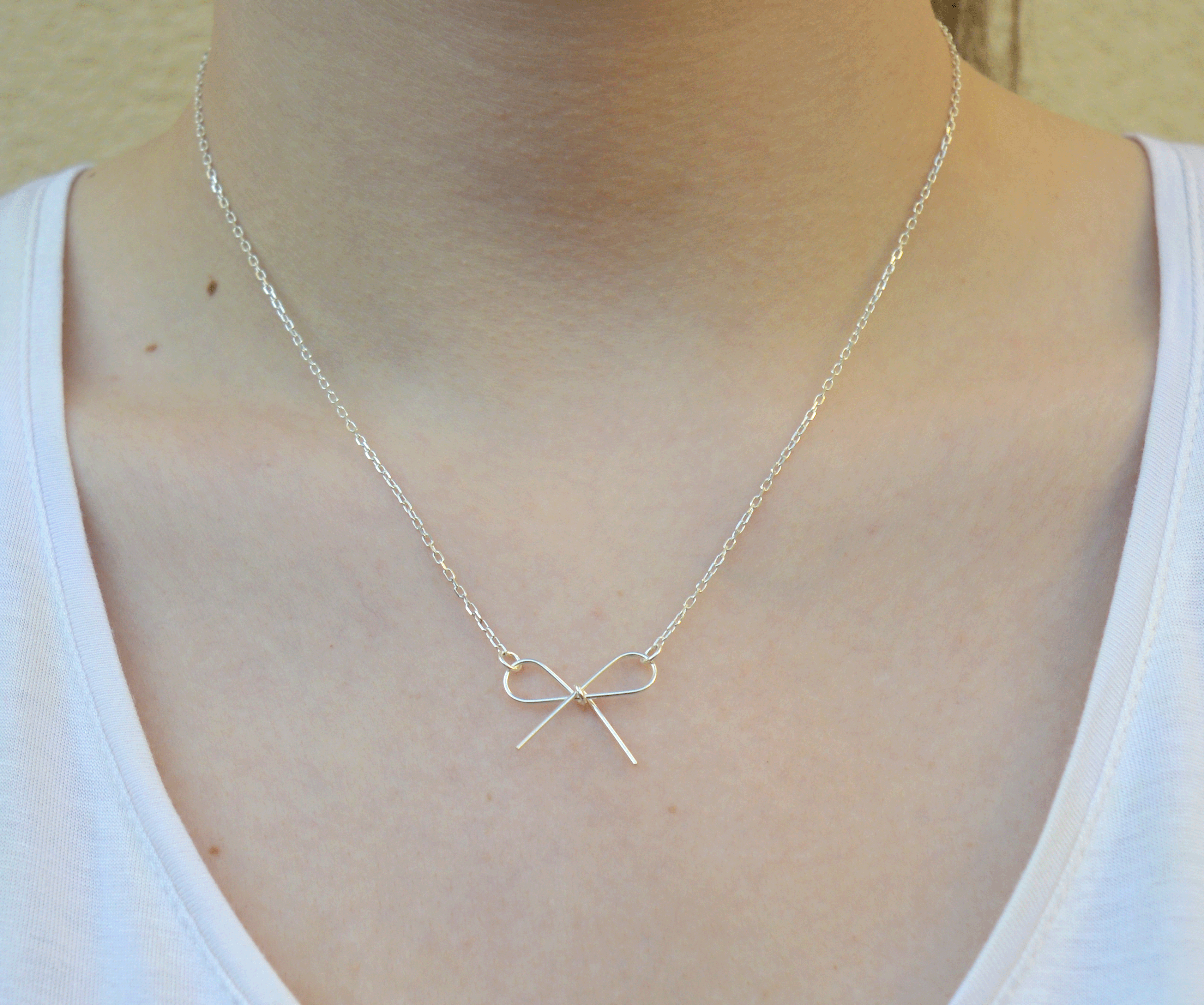 Miniaturbild: Collier Hazel