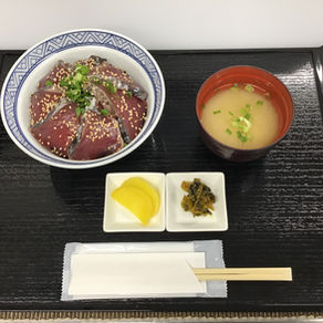 6月限定朝食☆たたき丼と卵かけごはん