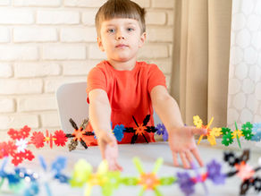 נדנוד, קפיצות או לחץ עמוק? איך לבחור סוג תנועה נכון לילד שלך