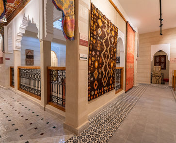La Maison Culturelle du Tapis est un Marrakech Museum unique présentant une collection rare de tapis marocains traditionnels.