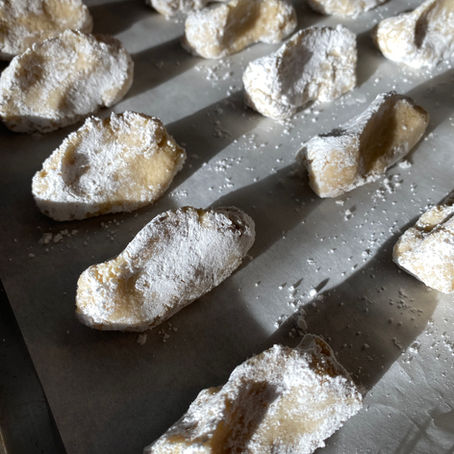 Ricciarelli (Italian Almond Cookies- gluten free)