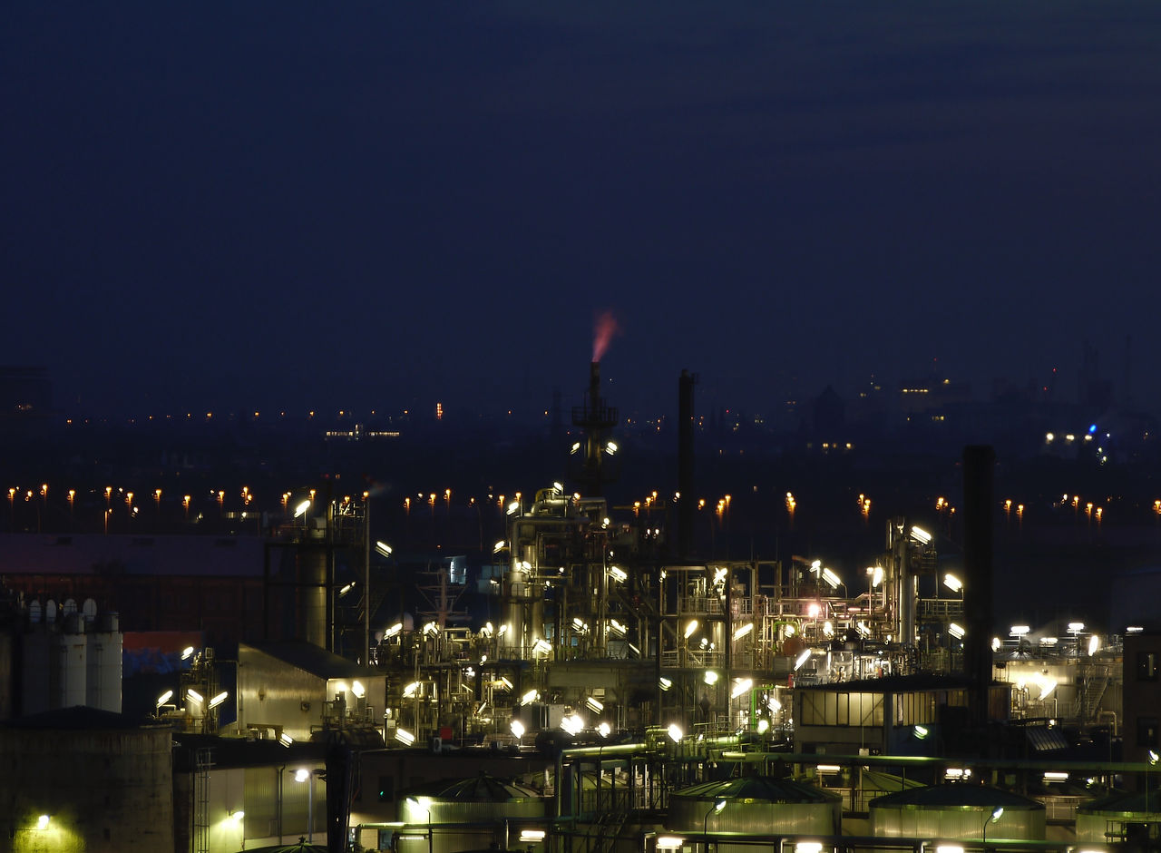 city skyline during night time_edited.jpg
