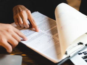 Sprawdzanie umowy B2B przez Bognę Szyczewską