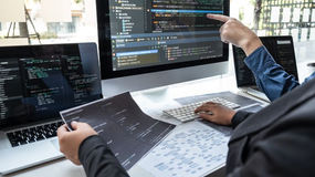 Body Leasing w Software House, czyli jak „wypożyczać” programistów i nie stracić ich na rzecz klienta?