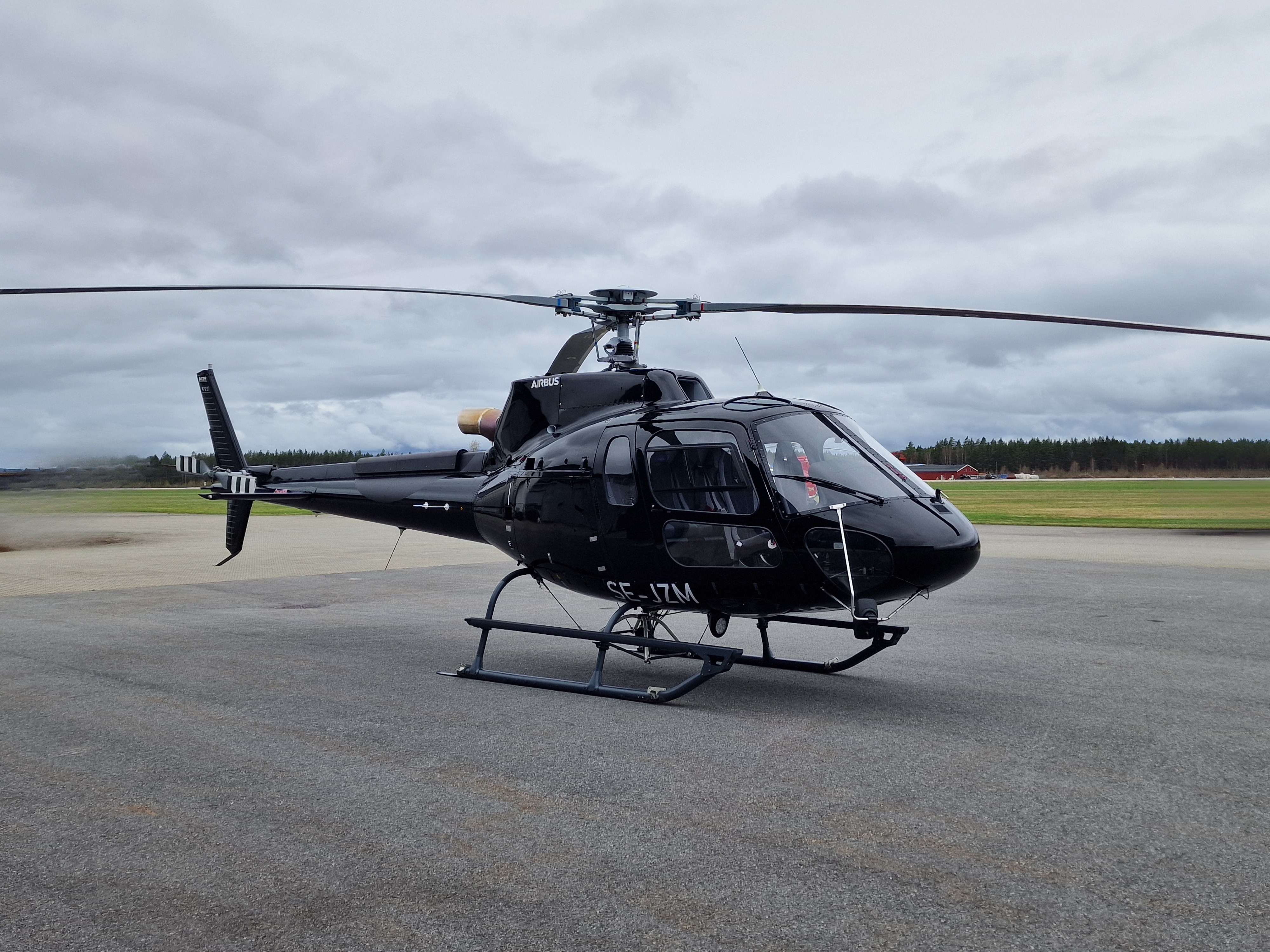 Airbus Helicopters H125 2025 (SE-JZM), photo 1