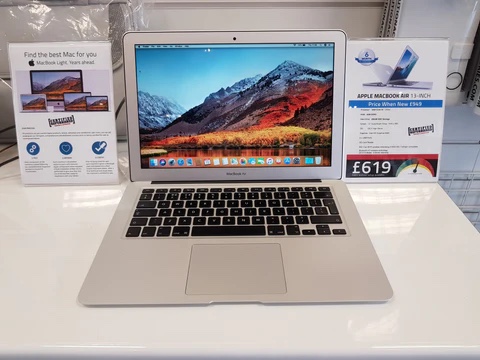 APPLE MACBOOK AIR (2017 model )13-INCH: CORE I5 4GB 256GB-SSD HIGH SIERRA
