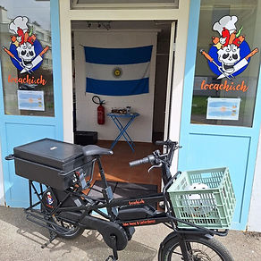 Locachi mit Fahrrad