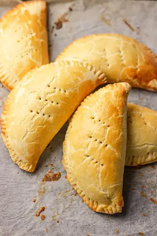 Nigerian-meat-pie-image-1.jpg.webp
