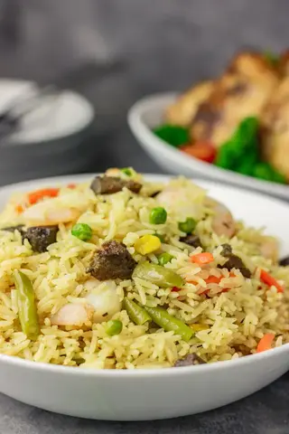 nigerian-fried-rice-recipe-img-1.jpg.webp