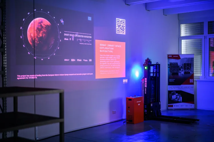 Sample presentation in the M2M Solutions showroom.