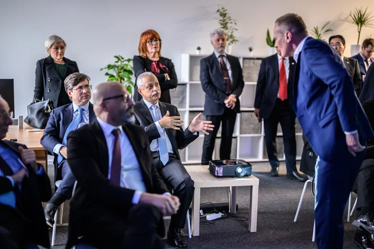 Foreign showroom visit.