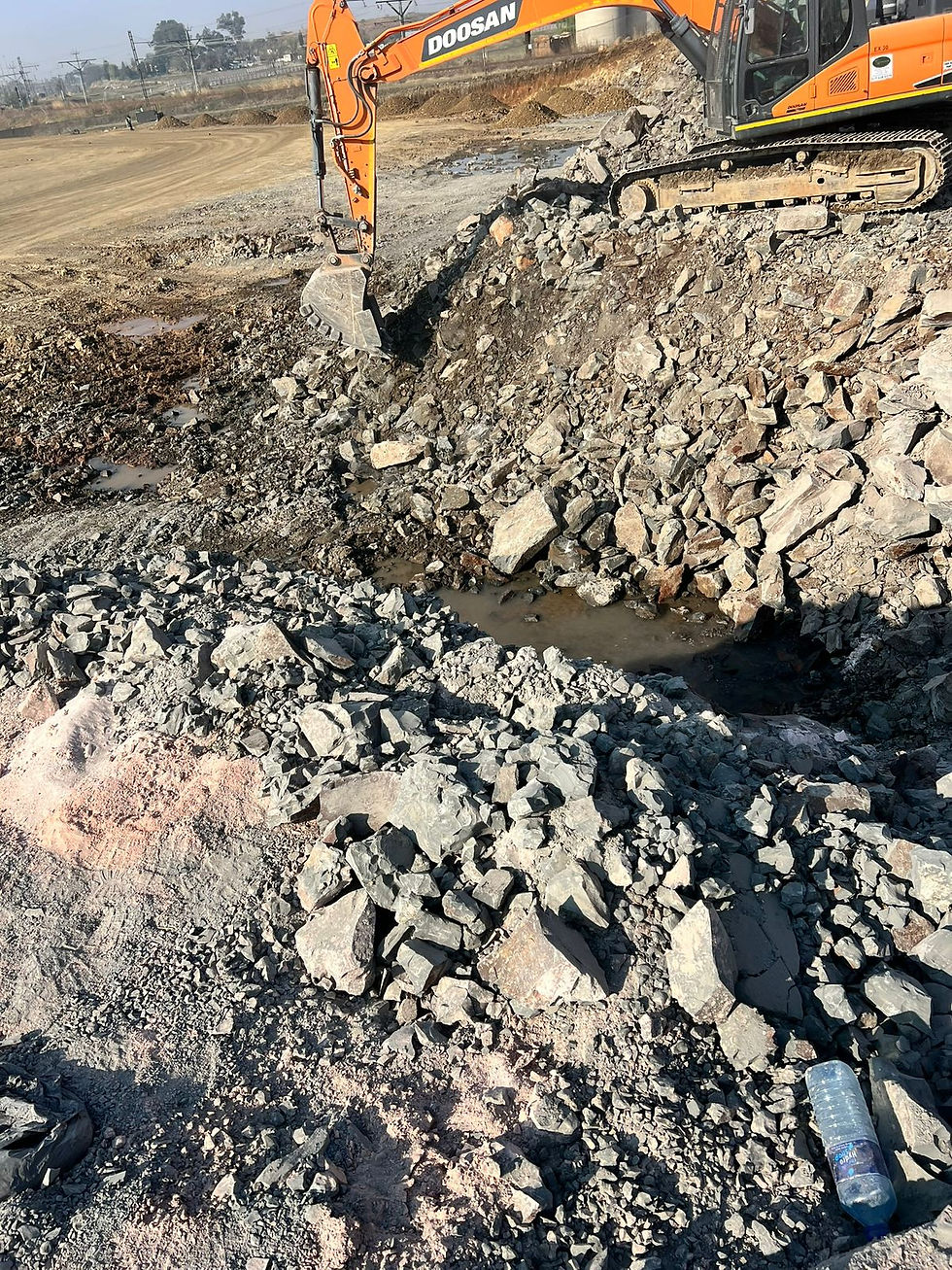 excavation on a mall project using NexPand Large Hole by Harlen Supplies