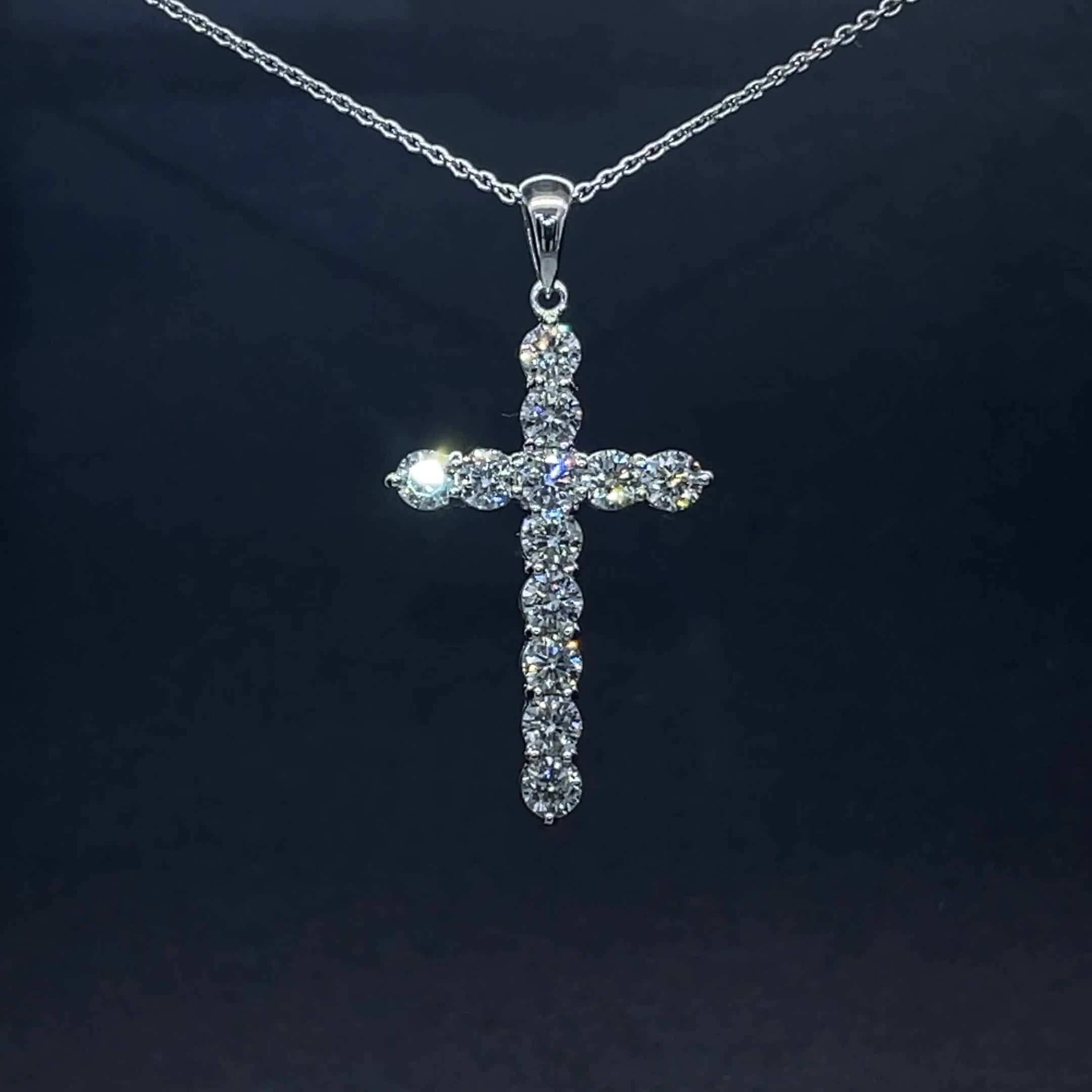 Diamond Pendant 18K White Gold