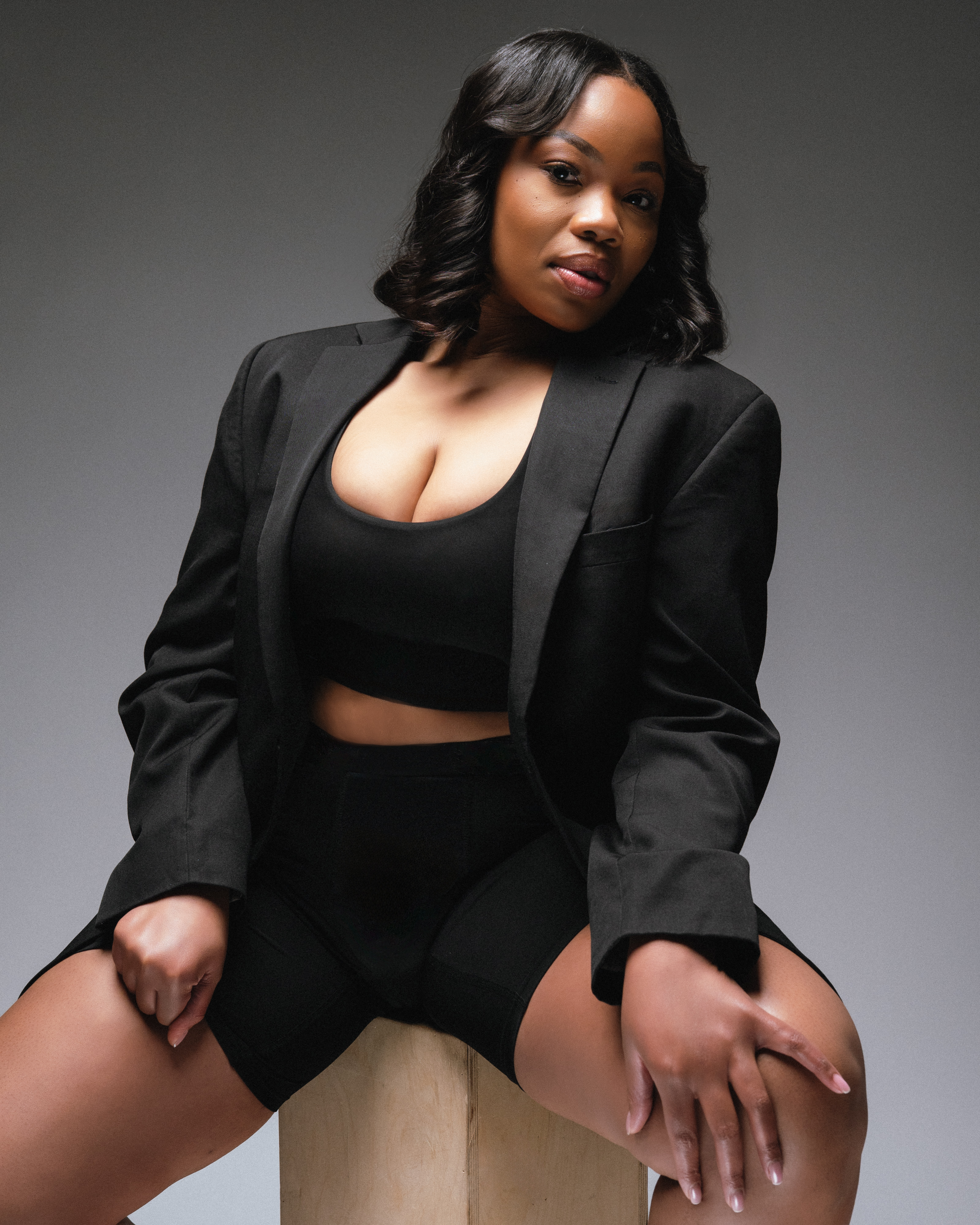 Writer: Body By Venus Gold