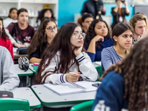 Governo de SP abre 20 mil vagas de estágio para estudantes do ensino médio