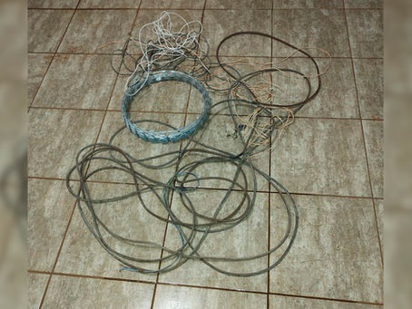 Ladrão é preso em flagrante ao tentar furtar fios de cobre