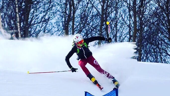 Am 16./17. Dezember fand der erste Weltcup in China statt. Am 17. Dezember hatte ich mein bisher kältestes Rennen bestritten, den Sprint von China. Es war minus 25 Grad. Ich konnte mich mit den widrigen Umständen gut zurechtfinden und wurde guter 3.   Schweizermeisterschaft in Veysonnaz: "Am 6 Januar fand die SM im Vertical statt. Ich konnte noch nicht mein volles Potenzial abrufen. Bin aber zuversichtlich für die kommenden Rennen." Das ist das Zitat von Iwan... er wurde zum 3. Mal Schweizer Meister... Herzliche Gratulation