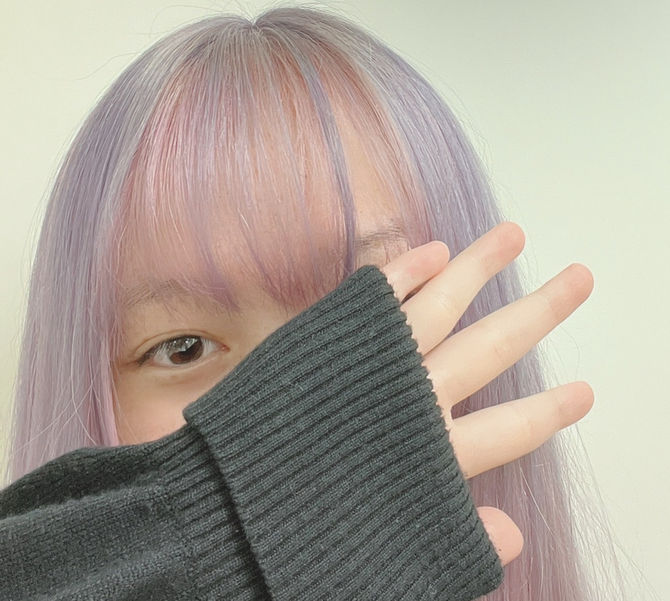 ユアン11月の楽しみ:コーデはニットワンピースとお気に入りもふもふ帽子！