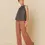 Miniature : Femme look été vue de face