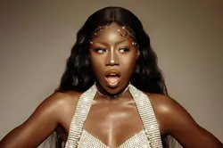 Bree Runway 'Little Nokia'