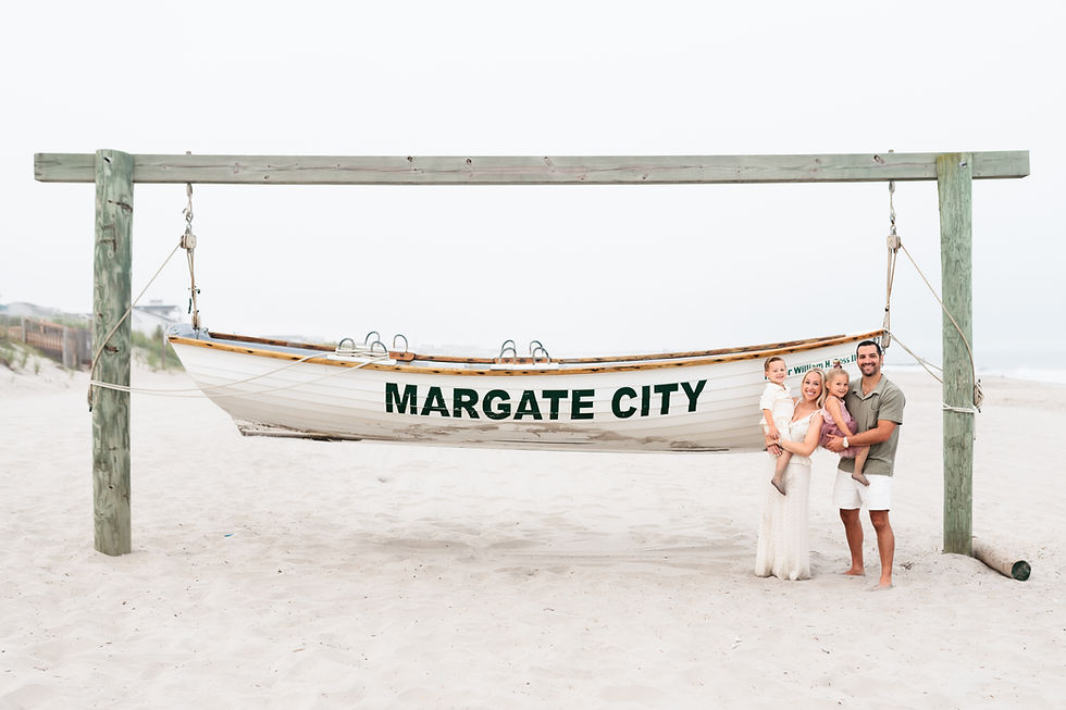 Jersey Shore Beach Family Photo Session in Margate, New Jersey