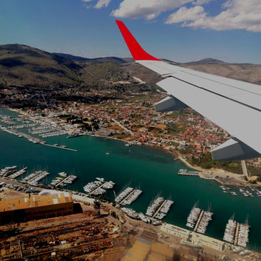 Nový hraniční systém EU zamítl v testovacím provozu vstup tisícům lidí. Ode dneška funguje naplno