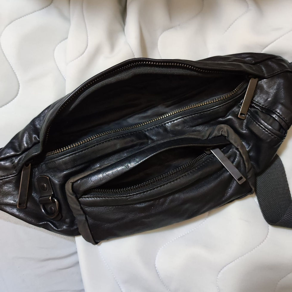 Thumbnail: Patrick Stephan leather body bag