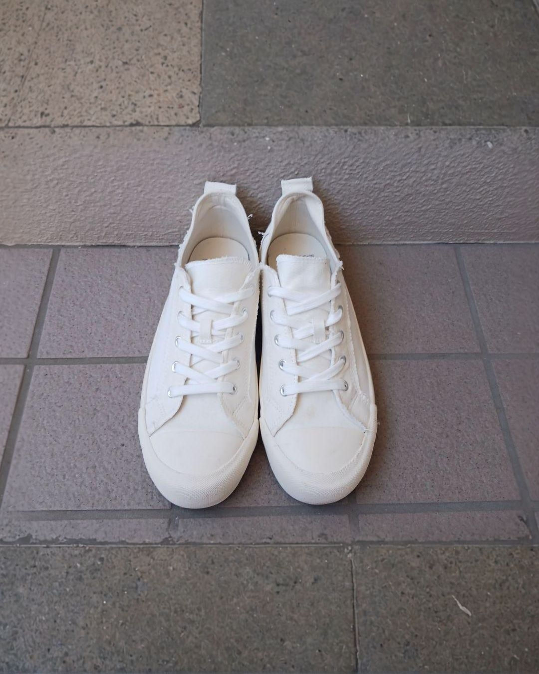 Undercover GU collab. Sneakers