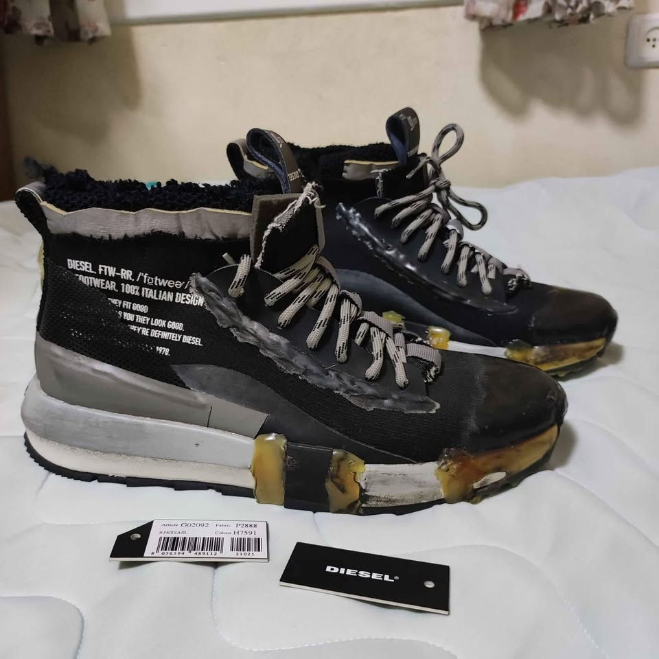 Thumbnail: Diesel Padola GL Sneakers Limited Edition No.1/300.