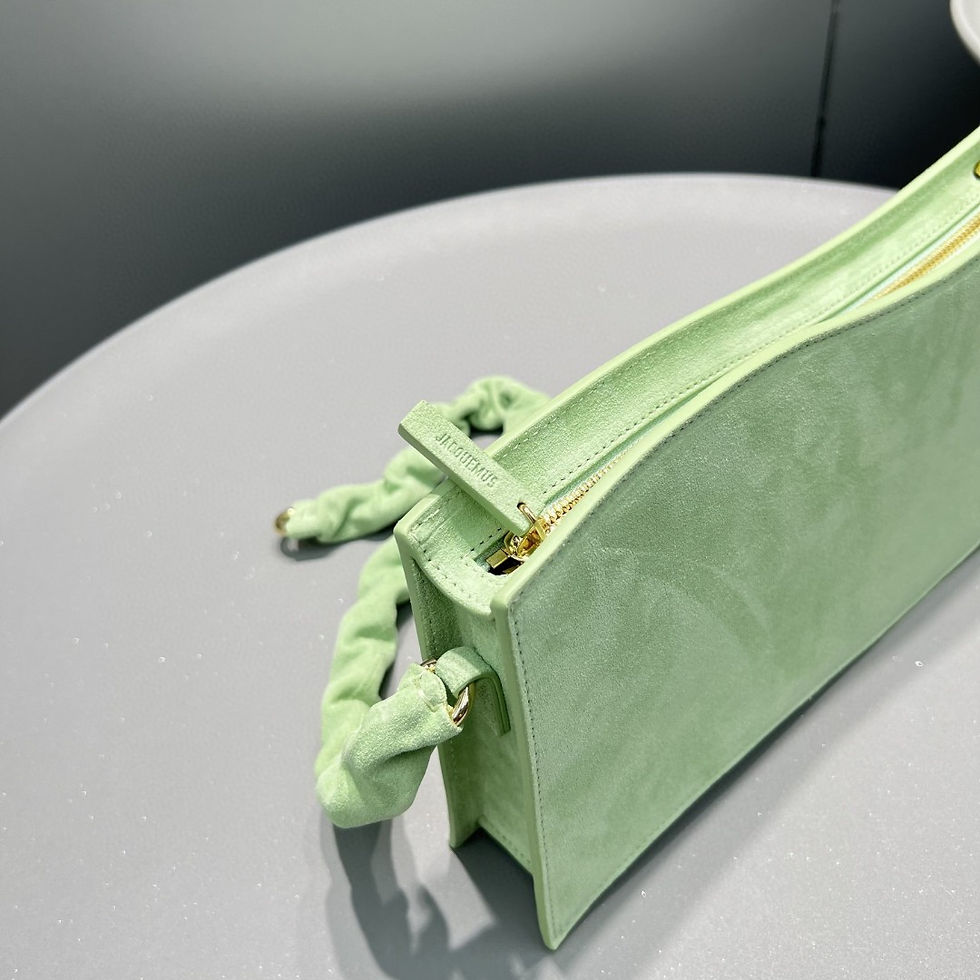 Thumbnail: JACQUEMUS LA VAGUE SHOULDER BAG