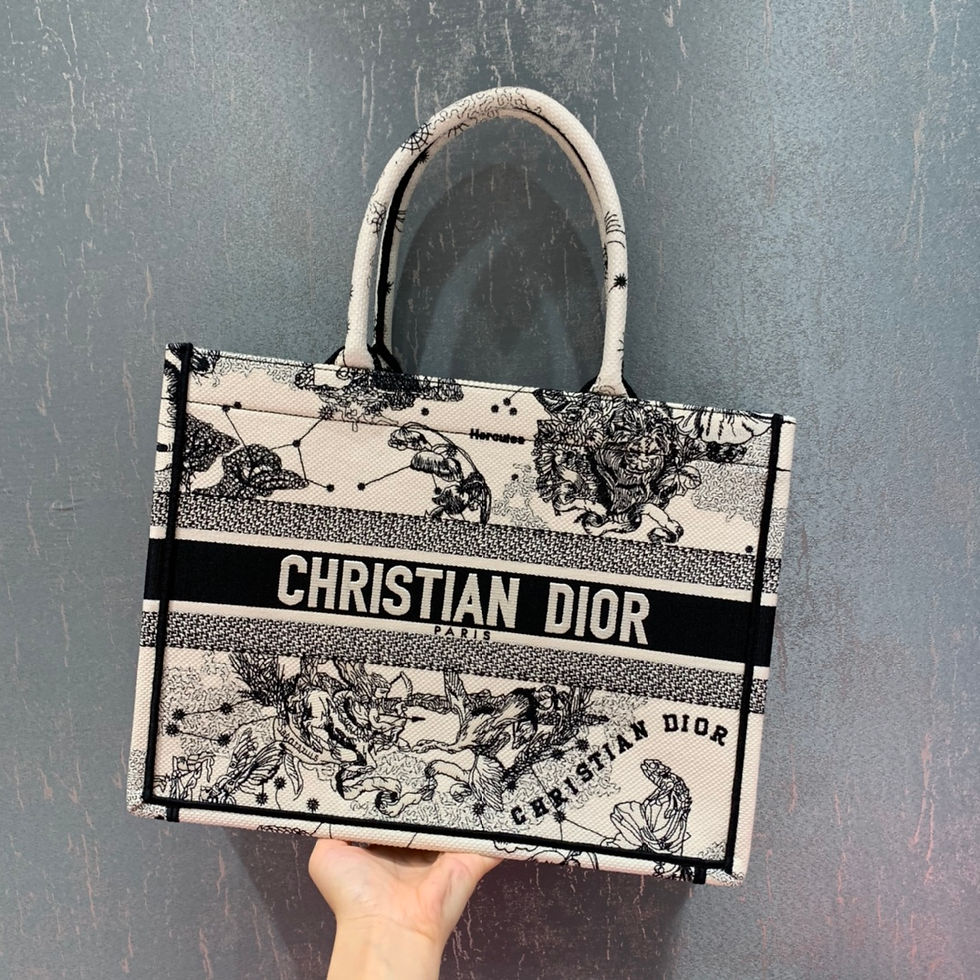 Thumbnail: DIOR BOOK TOTE MEDIUM 