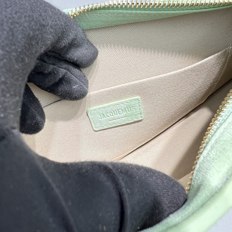 Thumbnail: JACQUEMUS LA VAGUE SHOULDER BAG