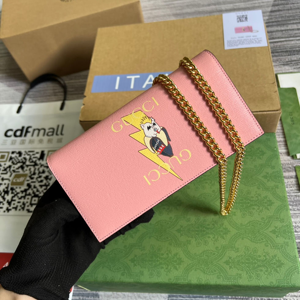 Thumbnail: GUCCI ZIP AROUND