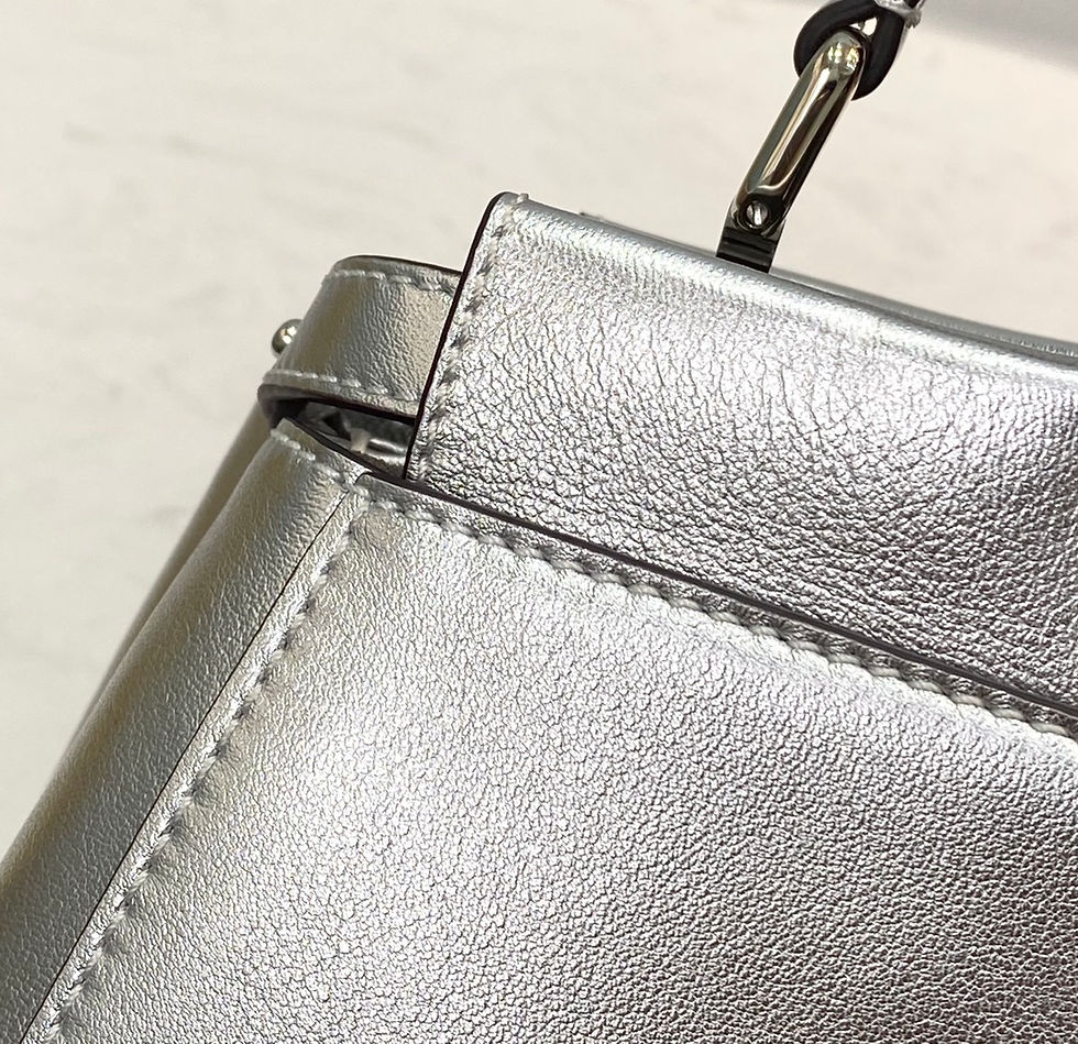 Thumbnail: FENDI PEEKABOO SMALL BAG