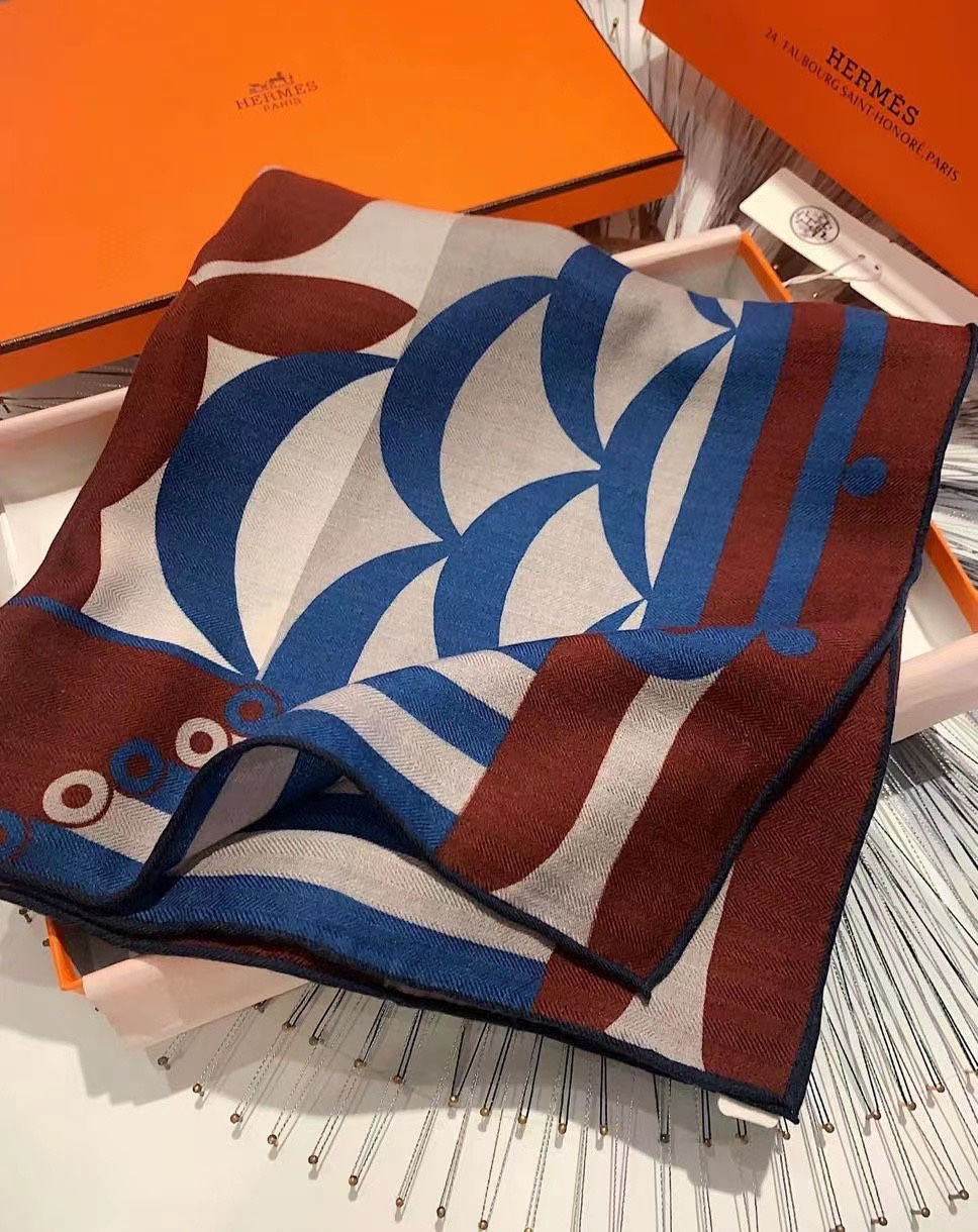 Thumbnail: HERMES SCARF