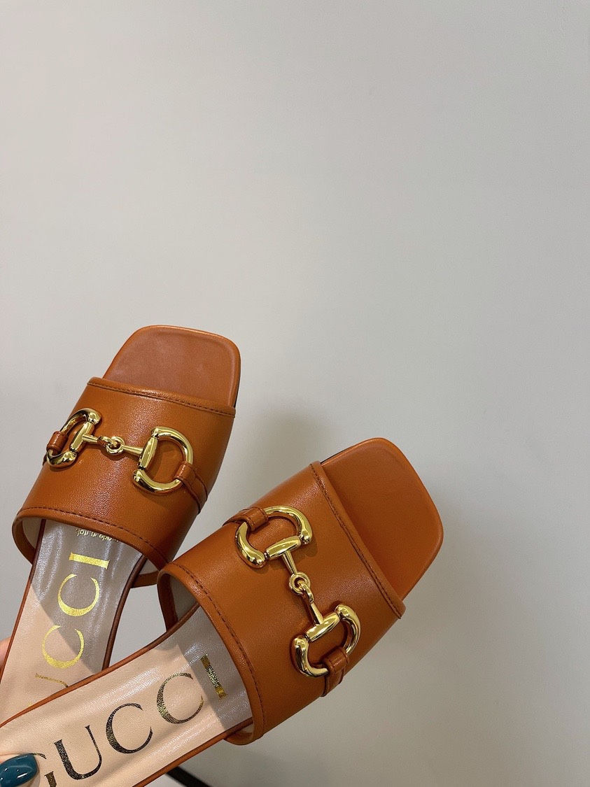 Thumbnail: GUCCI DOUBLE G  SANDALS