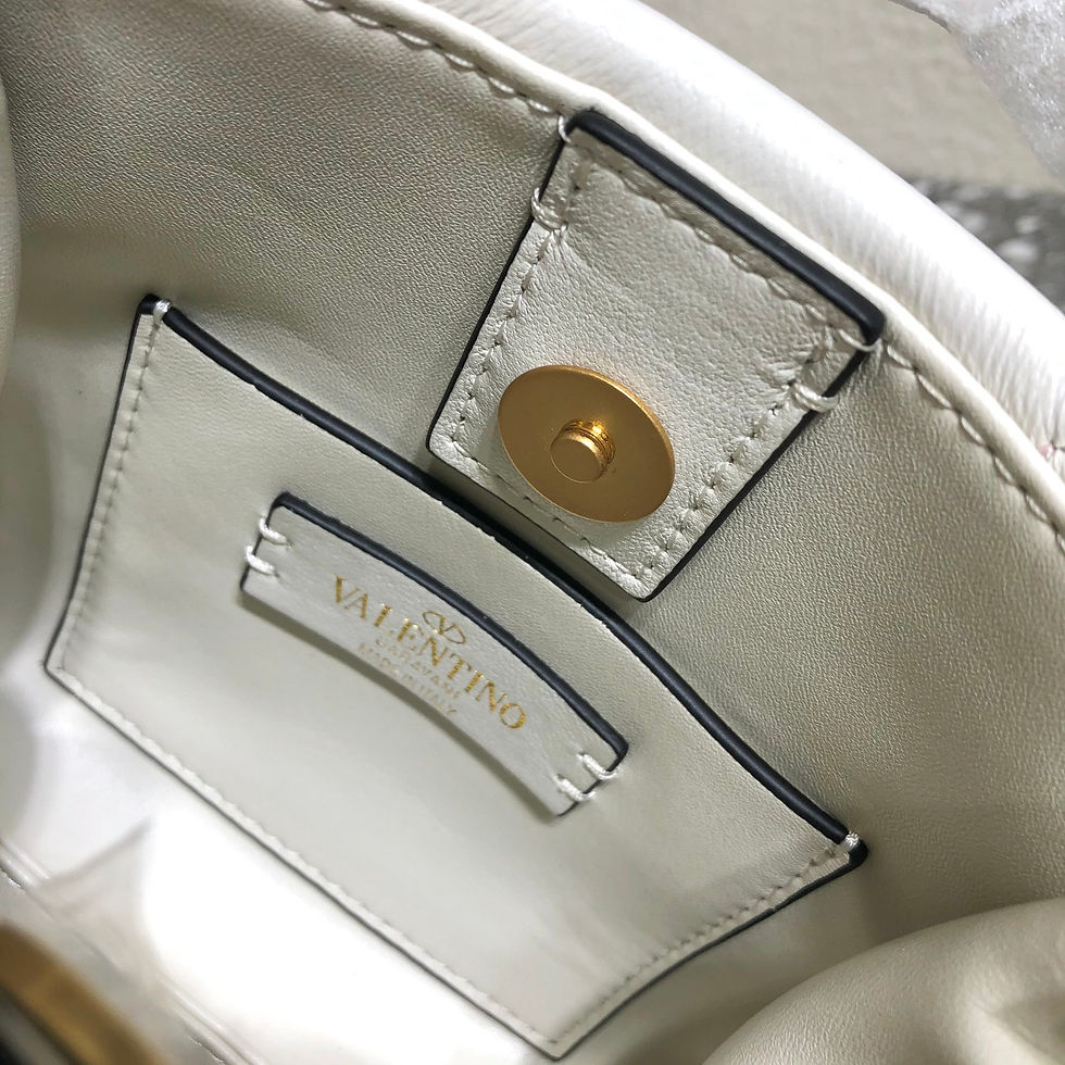 Thumbnail: VALENTINO ROMAN STUD THE HANDLE BAG