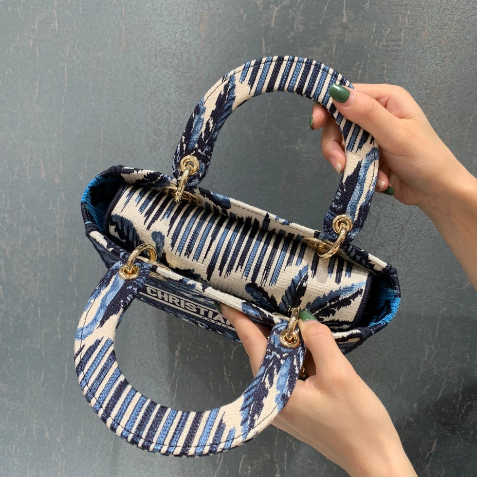 Thumbnail: LADY DIOR MEDIUM