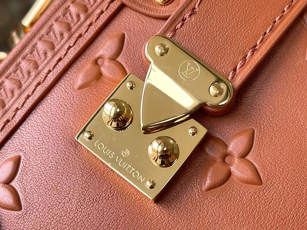 Thumbnail: LV SIDE TRUNK