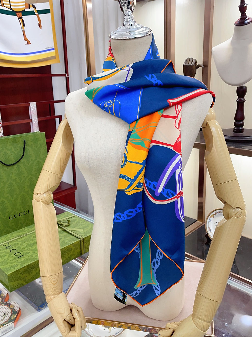 Thumbnail: GUCCI SCARF