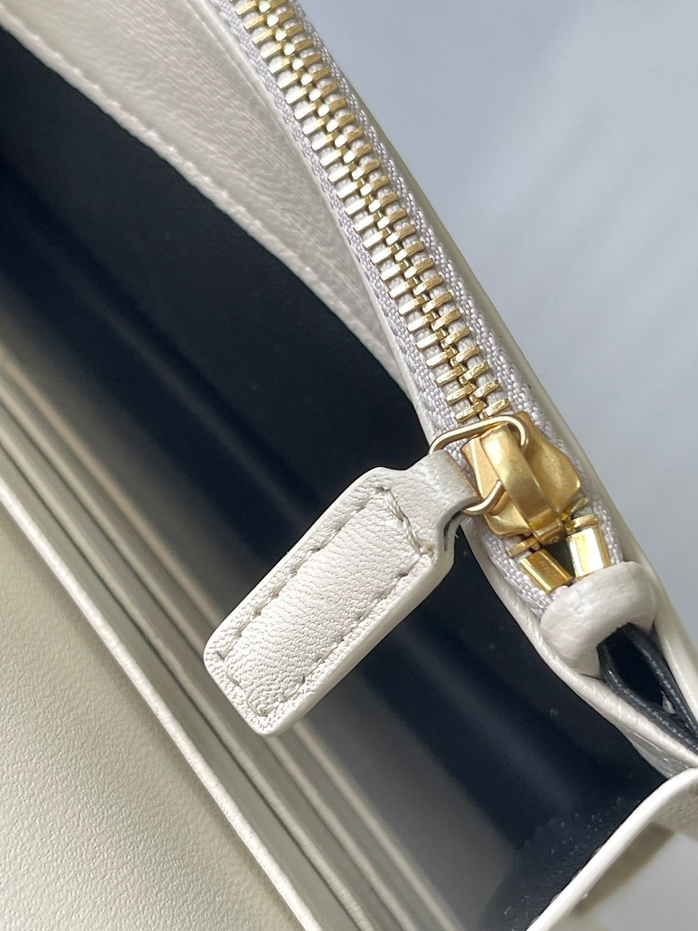 Thumbnail: YSL CASSANDRE ENVELOPE CHAIN WALLET AND SMOOTH LEATHER