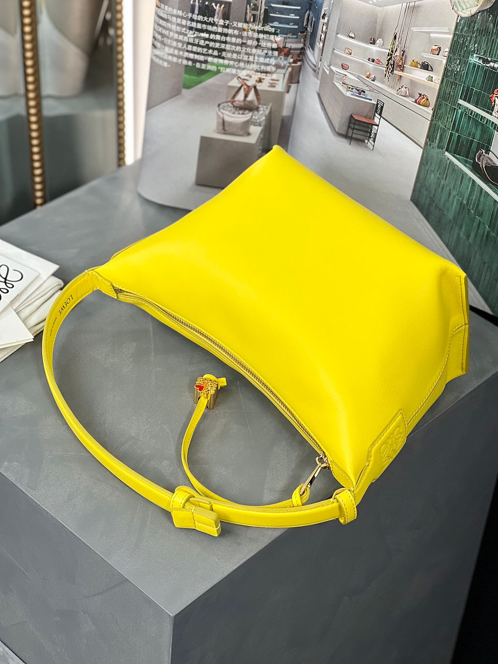 Thumbnail: LOEWE CUBI MINI BAG