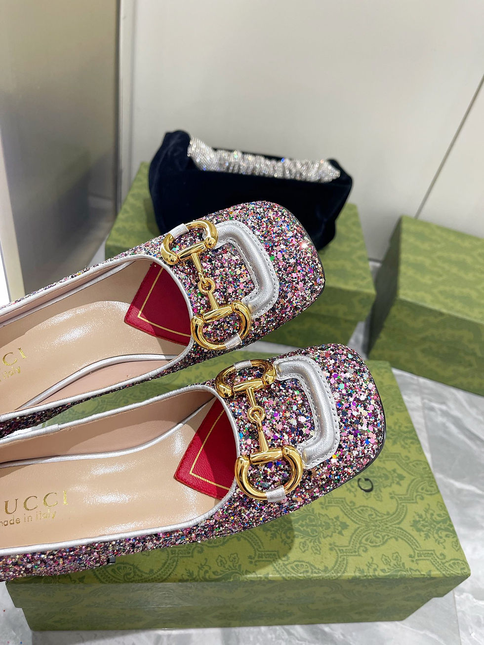 Thumbnail: GUCCI PUMPS BLING-BLING