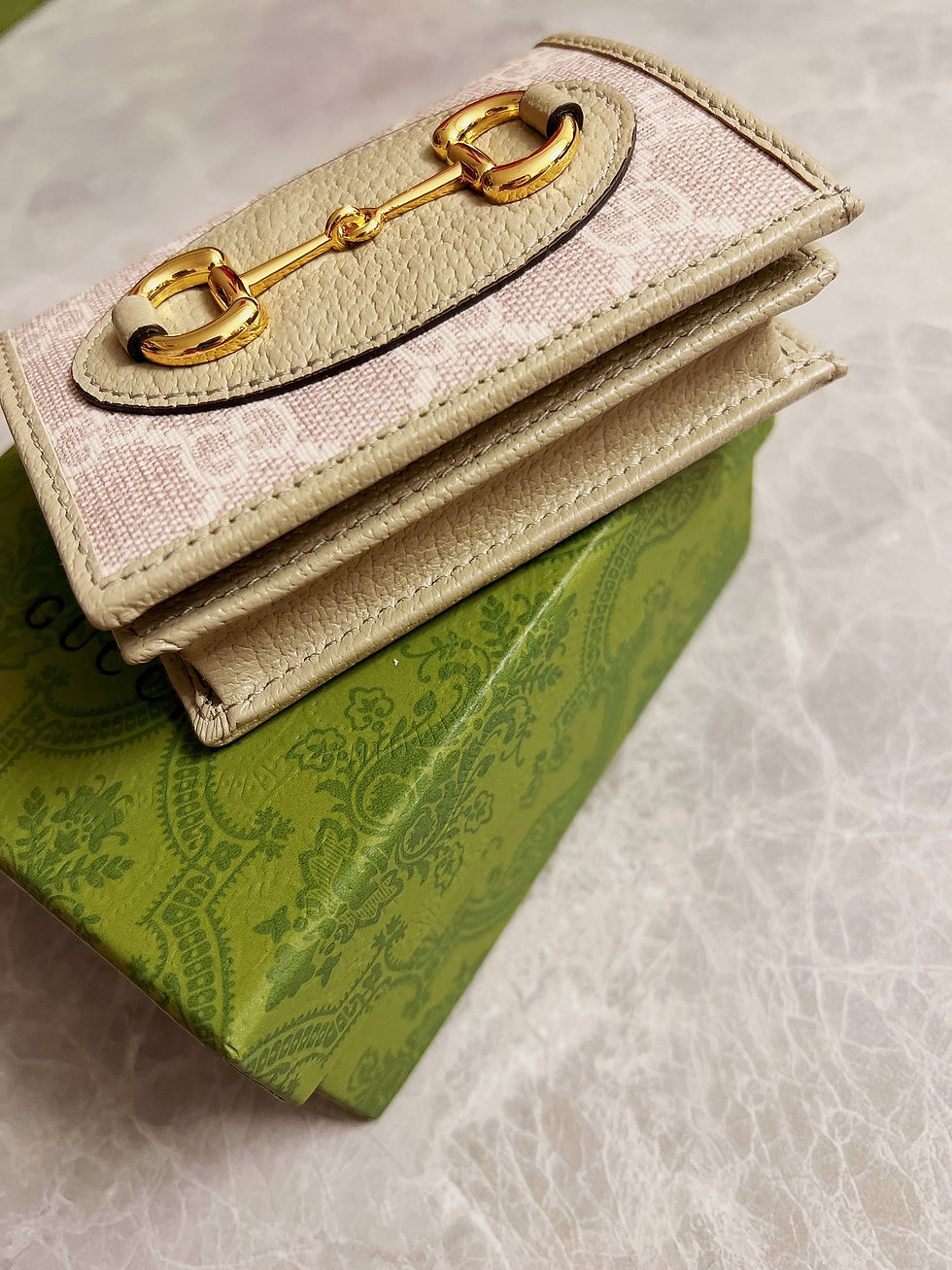 Thumbnail: GUCCI GG SUPREME WALLET