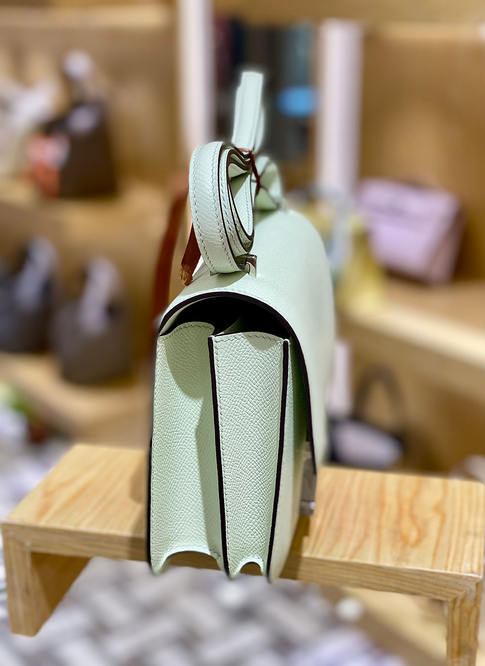 Thumbnail: HERMES CONSTANCE 19 EPSOM PHW