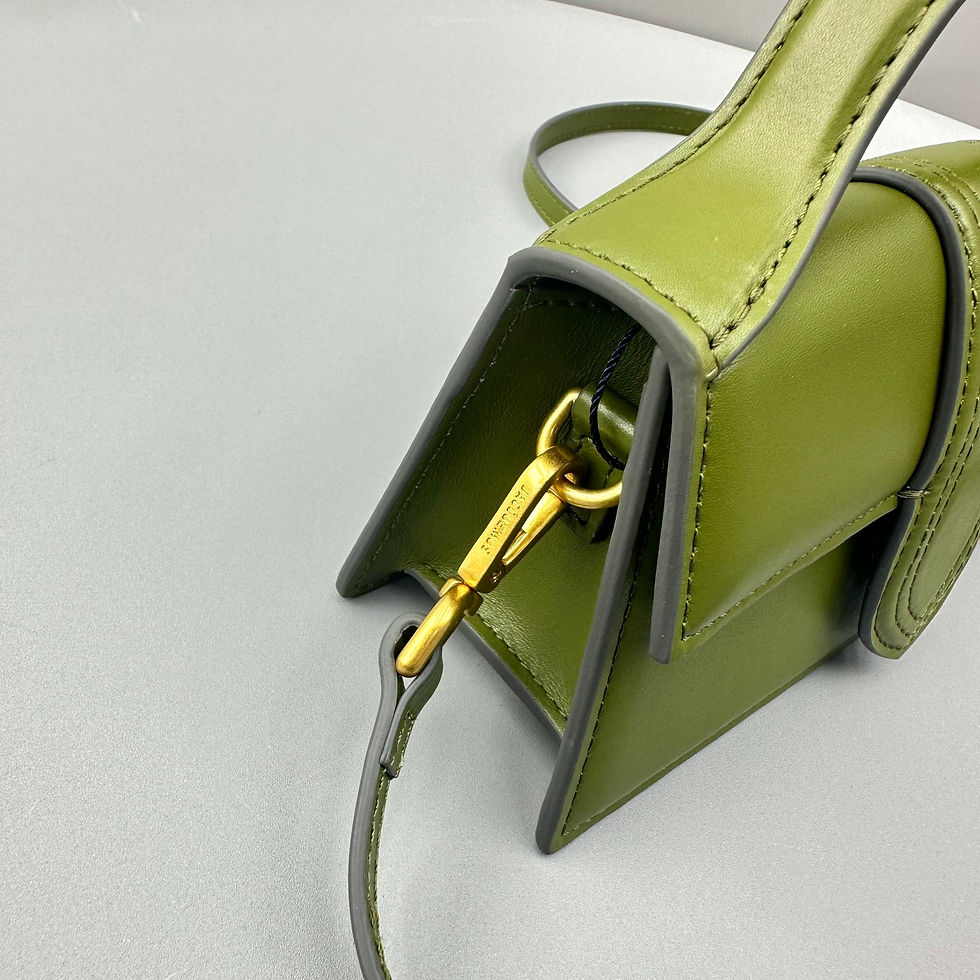 Thumbnail: JACQUEMUS BAMBINO MINI BAG