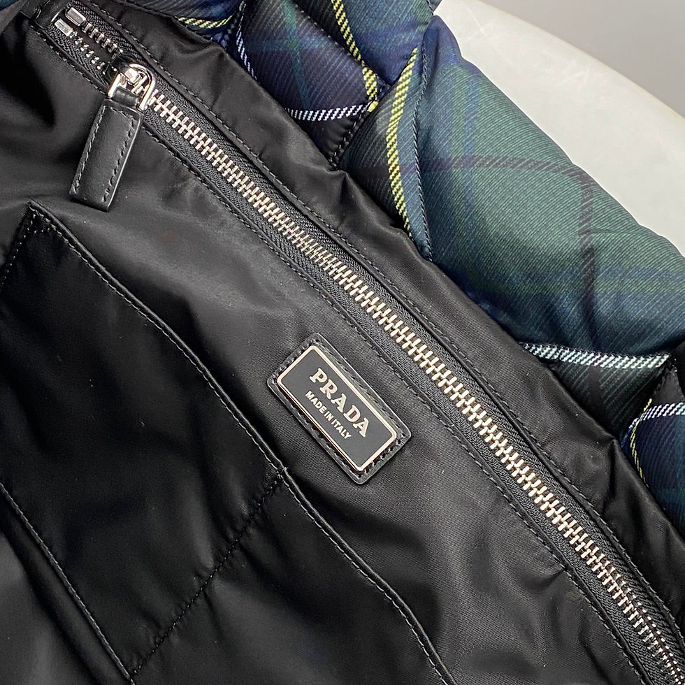 Thumbnail: PRADA PADDED RE-NYLON TOTE BAG