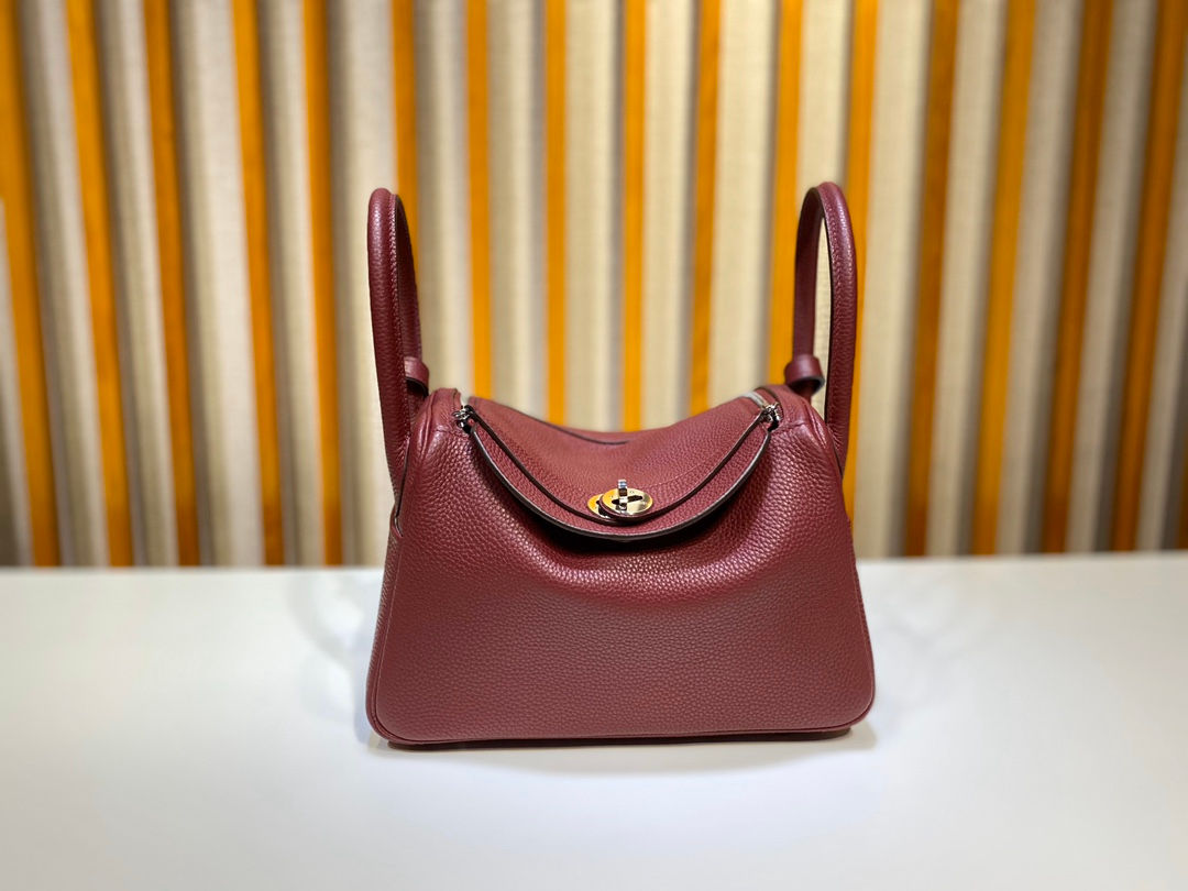HERMES LINDY 26 CLEMENCE BAG
